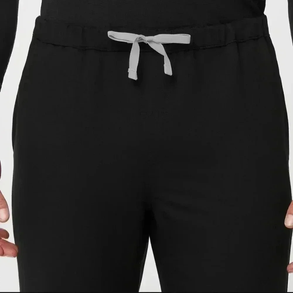 Figs men's black scrub set (large top/medium bottoms)